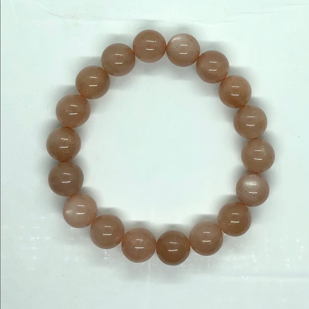 Korevora Sunstone Bead Bracelet - Picture 2 of 3